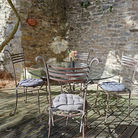 Apartment Le Mosaique, Proche Gare, Terrasse, Parking Prive Laval (Mayenne)